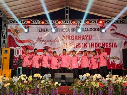 Gebyar Pentas Seni Desa Kreteranggon kecamatan Sambeng menyambut Hari (HUT) RI - Ke 80