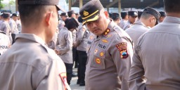 Kapolres Rembang Pimpin Apel Jam Pimpinan, Tekankan Kekompakan dan Kedisiplinan Anggota