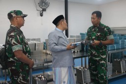 DANDIM PATI SILATURAHMI DENGAN TOKOH AGAMA DAN TINJAU SPPG DI WILAYAH MARGOYOSO