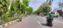 Pasukan Hijau DLH Langsung Gerak Cepat Sapu Bersih Sampah Usai Gelaran Karnafal
