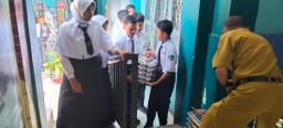 KendalaTeknis Program MBG Di SMPN 3 Rembang Molor Hingga Jam 13.00
