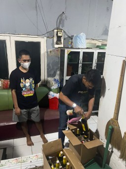 Satresnarkoba Polres Cirebon Kota Gelar Operasi Miras di Kedawung