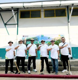 PLN UIP JBTB Rayakan Puncak Hari Listrik Nasional ke-80 dengan Semangat Hijau dan Kepedulian Sosial