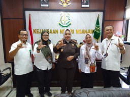 Perhutani KPH Jombang Dan KPH Nganjuk Perkuat Sinergi Dengan Kejaksaan Negri Nganjuk