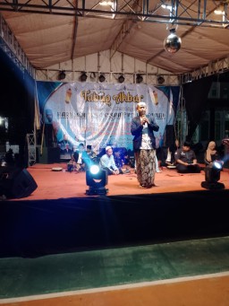 Tabligh Akbar Semarakkan Hari Jadi ke-44 Desa Cisaat Kecamatan Waled