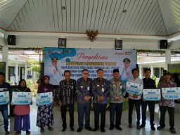 Penyaluran BLT DBHCHT 2025 di Kecamatan Plandaan, Ratusan Buruh Rokok dan Petani Terima Bantuan