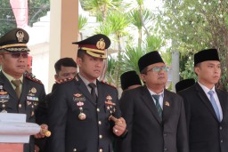 Kapolres Lamongan Hadiri Upacara Peringatan Hari Sumpah Pemuda Ke-97“Pemuda Pemudi Bergerak, Indonesia Bersatu