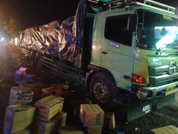 Respon Cepat Polsek Babat Tangani Lakalantas hingga Evakuasi Korban di Jalan Raya Lamongan–Babat