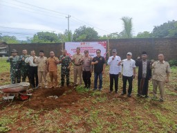 Peletakan Batu Pertama Koperasi Merah Putih Desa Jlegong, Ketua DPC Squad Nusantara Jepara Turut Hadir