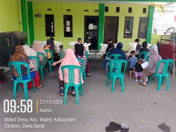 Pemerintah Desa Waled Desa Menyalurkan Beras Bulog dan Minyak Goreng kepada 550 KPM