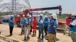 Perkuat Backbone Jawa-Bali, General Manager PLN UIP JBTB Tinjau Progres GISTET 500 kV Paiton