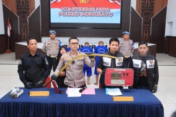 Begal Celurit 1,5 Meter Diringkus: Polres Indramayu Bongkar Komplotan Jalanan yang Bikin Resah