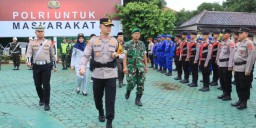 Jelang Nataru, Polres Indramayu Tertibkan U-Turn di Pantura