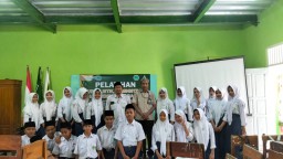 Manfaatkan Liburan Siswa SMP 3 Rembang Gelar Gladi Pinru Dan Penguatan Pramuka Garuda