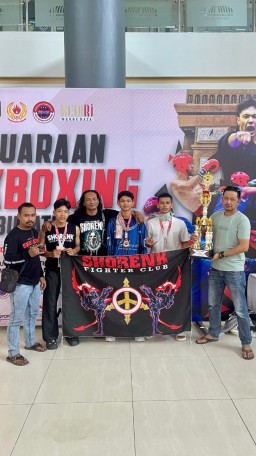 Shorenk Fighter Club Juara Piala Bupati Kediri Cup 2025, Davin Jadi Bintang Muda Kickboxing