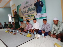 Peringati Isra Mi’raj, MWC NU Kecamatan Waled Gelar Pengajian dan Doa Bersama di Kantor MWC NU