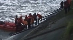 Hari Kedua Pencarian Tim Gabungan Polres Lamongan Temukan Korban Tenggelam di Bengawan Solo