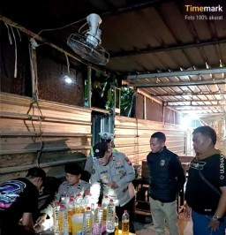 Polres Lamongan Langsung Tindak Lanjut Laporan Masyarakat melalui 110 Terkait Warung Jual Miras