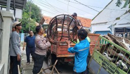 Polres Cirebon Kota Rehabilitasi Rumah Tidak Layak Huni Milik Warga Pekalipan yang Sempat Viral