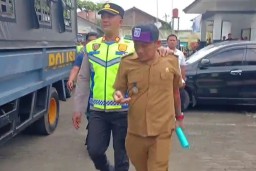 Kapolres Banjarnegara Tegaskan Tak Ada Pemukulan Kades Hoho dalam Audiensi Ricuh