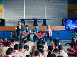 Kolaborasi PLN Icon Plus dan PLN Group Jatim Dukung Edukasi Industri di SMK PGRI 3 Malang