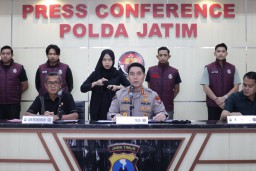 Polda Jatim Bongkar Peredaran Bahan Peledak Ilegal