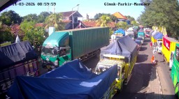 Polda Bali Bergerak Cepat Urai Antrean 10 Kilometer di Gilimanuk Saat Puncak Arus Mudik