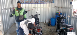 Polisi Hadirkan Cuci Motor Gratis untuk Ojol, Solusi Nyata Bantu Ekonomi dan Bangun Kedekatan