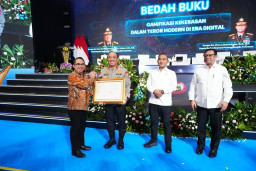 Wakapolri Bedah Buku “Gamifikasi Kekerasan dalam Teror Modern di Era Digital”Tawarkan Cara Pandang Baru Membaca Ancaman