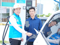 Semangat Hari Lahir Pancasila, Pegawai PLN UIP JBTB Wujudkan Kepedulian Lingkungan Melalui Gerakan Energy Clean Day"