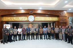 Semangat Hari Lahir Pancasila, PLN dan Polda Jatim Perkuat Sinergi Dukung Infrastruktur Ketenagalistrikan