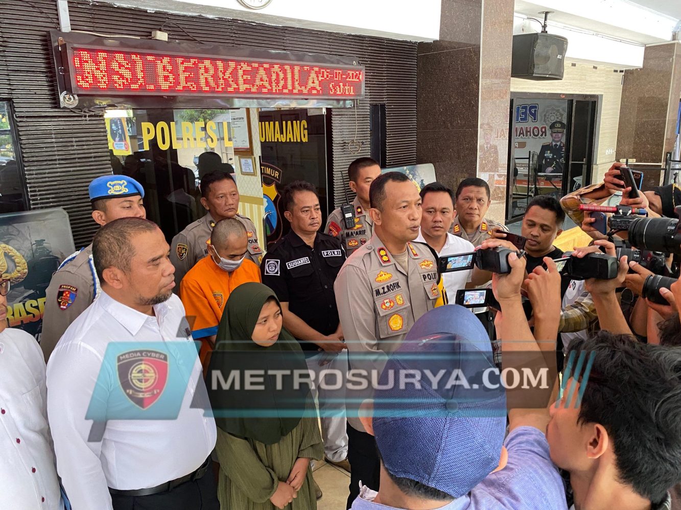 Pemilik Akun Facebook Minta Maaf, Tidak Ada Suap Kasus Pernikahan Dibawah Umur Di lumajang