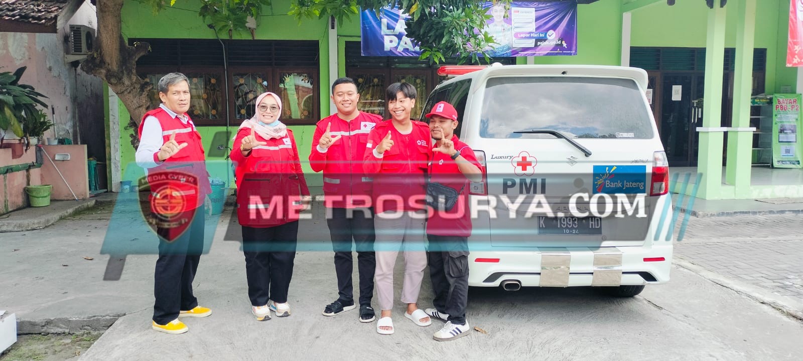 Antisipasi Penyebaran DBD, PMI Kabupaten Rembang Lakukan Foging di Desa Gowak