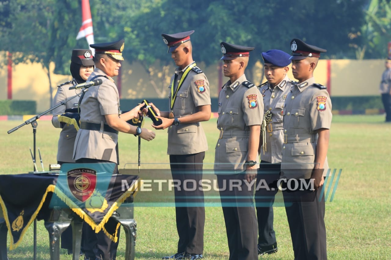 Sebanyak 394 Bintara Polri Gelombang 1 Tahun Anggaran 2024 Dilantik Kapolda Jatim