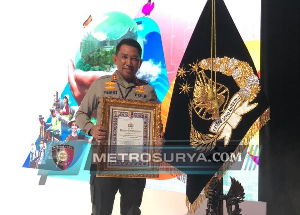 Kapolri Berikan Penghargaan Polres Bangkalan dengan Katagori Pelayanan Prima Terbaik