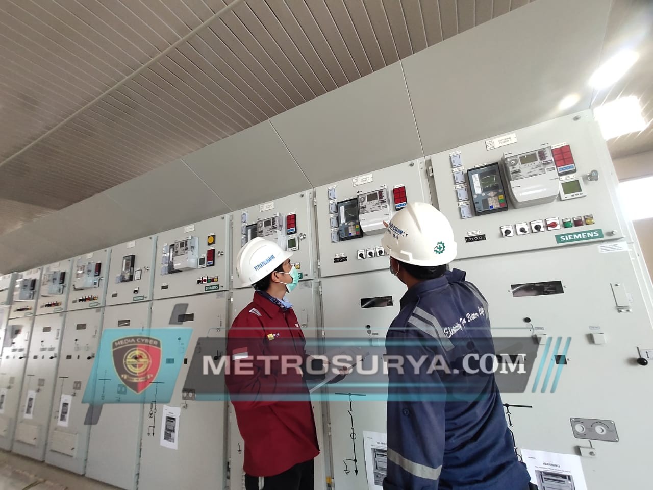 Terus Dukung Hilirisasi Industri, PLN Operasikan Transmisi Baru 150 kV untuk Smelter Ceria Group di Kolaka