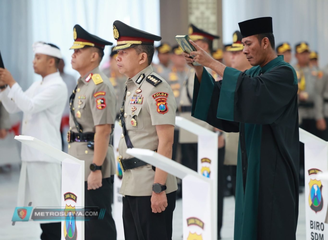 Kapolda Jatim Pimpin Sertijab Pejabat Polda dan Kapolres Jajaran Polda Jawa Timur