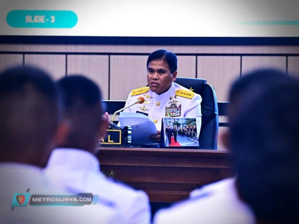 KASAL: PERWIRA TNI AL TIDAK HANYA BERANI MENGHADAPI BADAI, NAMUN SANGGUP MENENANGKAN GELOMBANG.