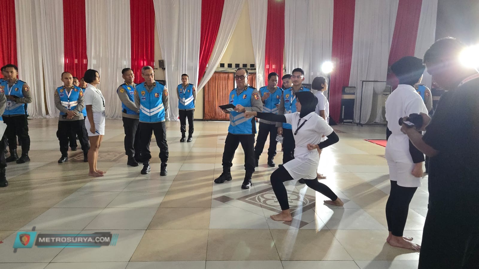 Peraih Medali Emas Karate O2SN Dunia Kejar Cita-cita Jadi Polwan