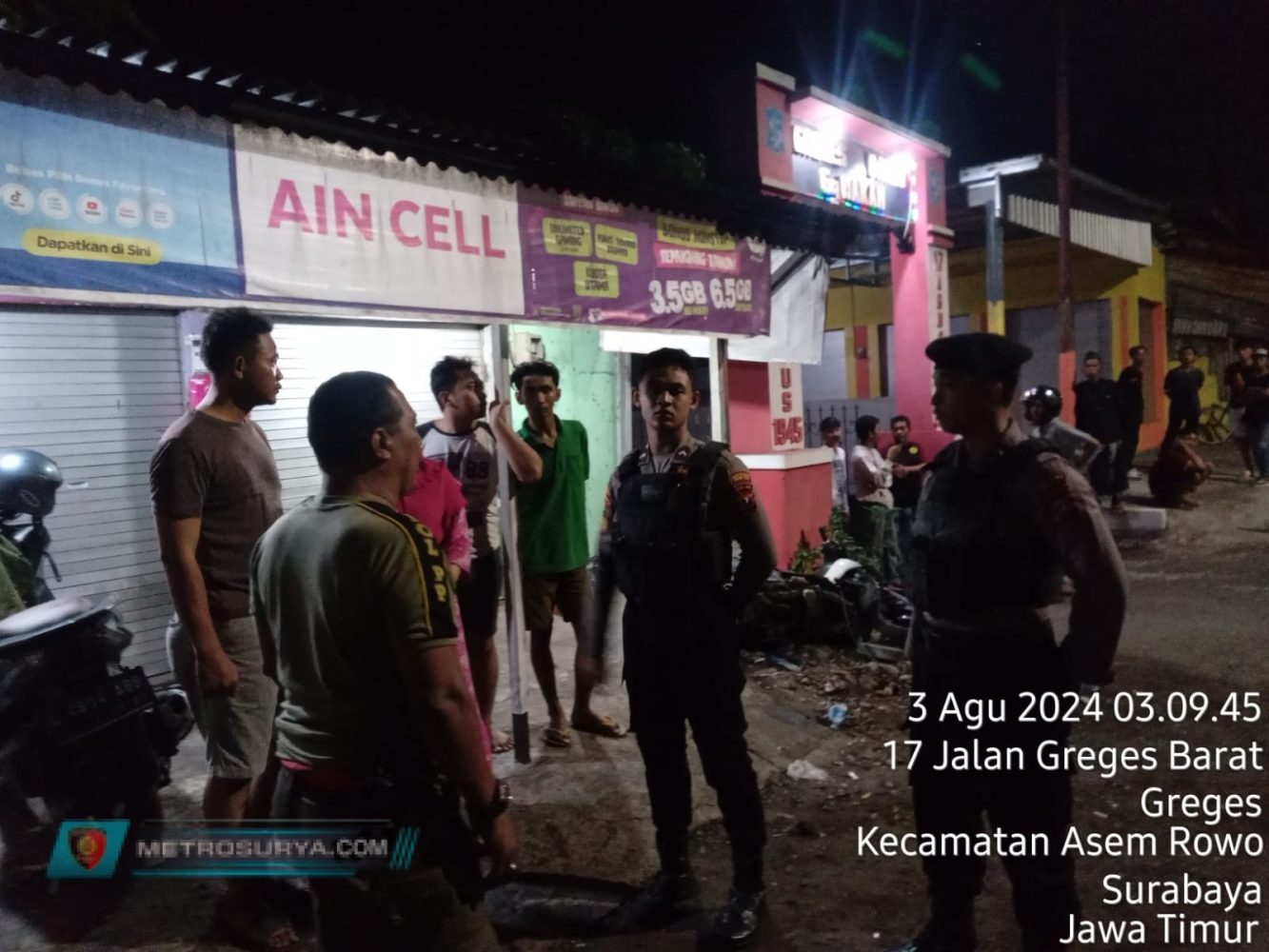 Respon cepat Polres Tanjung Perak Amankan Diduga Pelaku Pencurian Dari Amukan Warga.