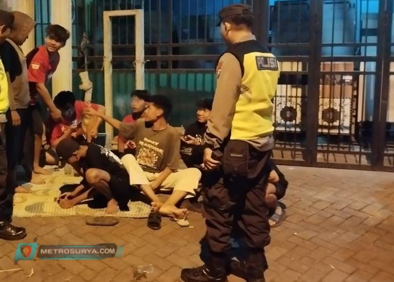 Antisipasi BaLi, Polres Ngawi dan Polsek Jajaran Patroli Blue Light