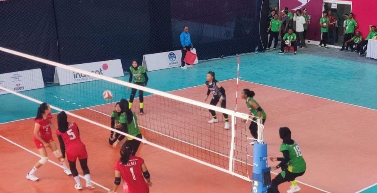 Menang 3 – 0 Lawan Sumut, Tim Voli Putri Jatim Maju Babak Semifinal di PON XXI 2024