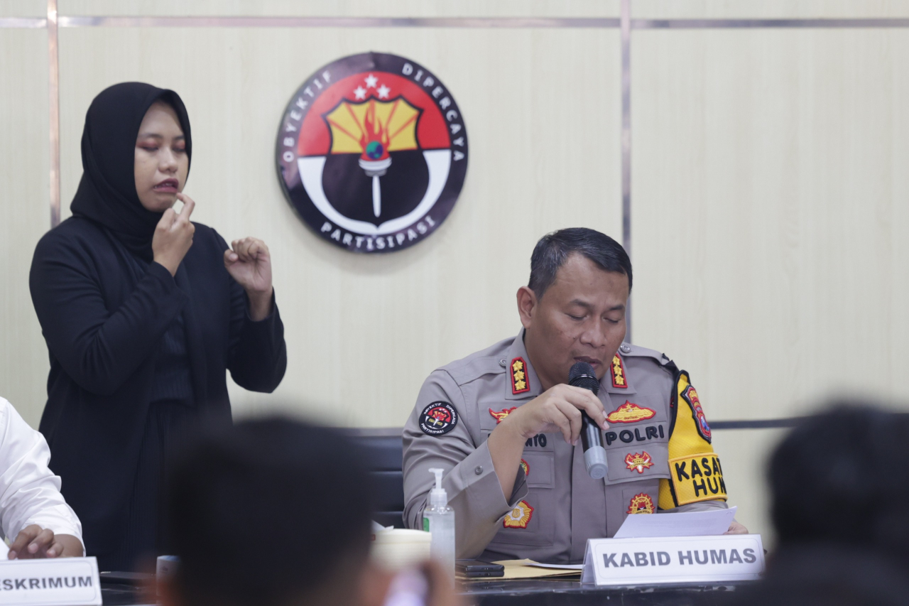 Polda Jatim Amankan 12 Orang Diduga Terlibat Pesta Sex di Kota Batu