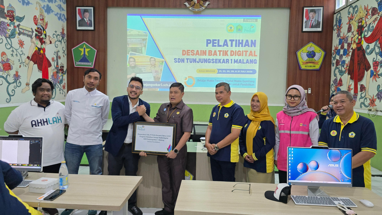 Jelang Hari Kemerdekaan, PLN UIP JBTB Berikan Bantuan Pelatihan Budaya di SDN Tunjungsekar 1 Malang