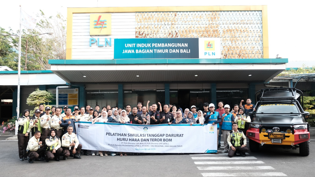 Dengan Semarak Kemerdekaan, PLN UIP JBTB Gelar Simulasi Tanggap Darurat Huru Hara & Teror Bom di Komplek PLN Ketintang