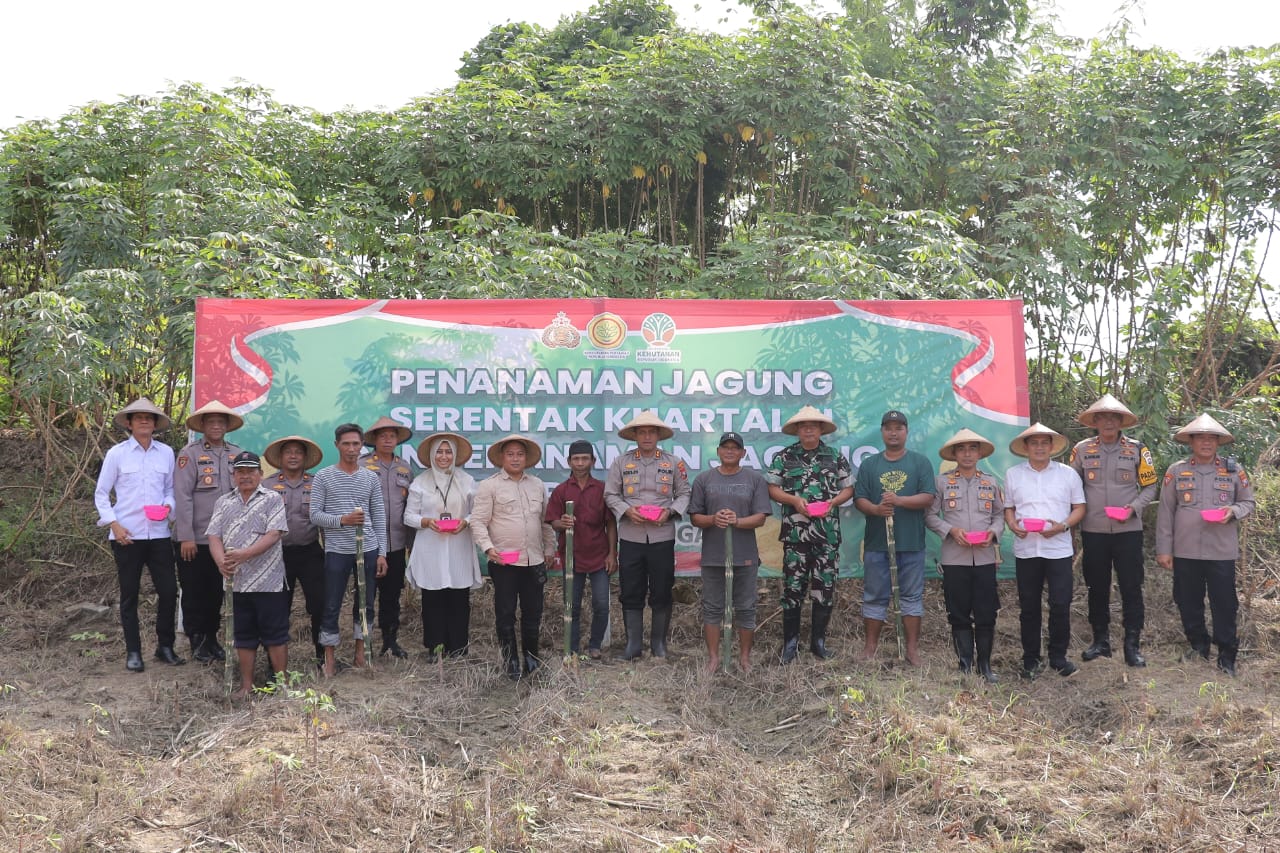 Kapolres Lamongan Hadiri Zoom Meeting Penanaman Jagung Serentak Bersama Kapolri Dukung Ketahanan Pangan Nasional