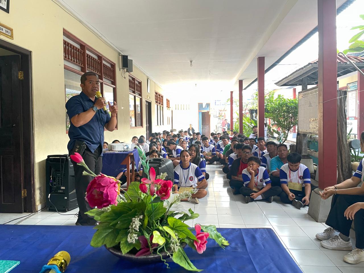 Ditresnarkoba Polda Bali Sampaikan Generasi Gemilang Tanpa Narkoba di Program Minggu Kasih
