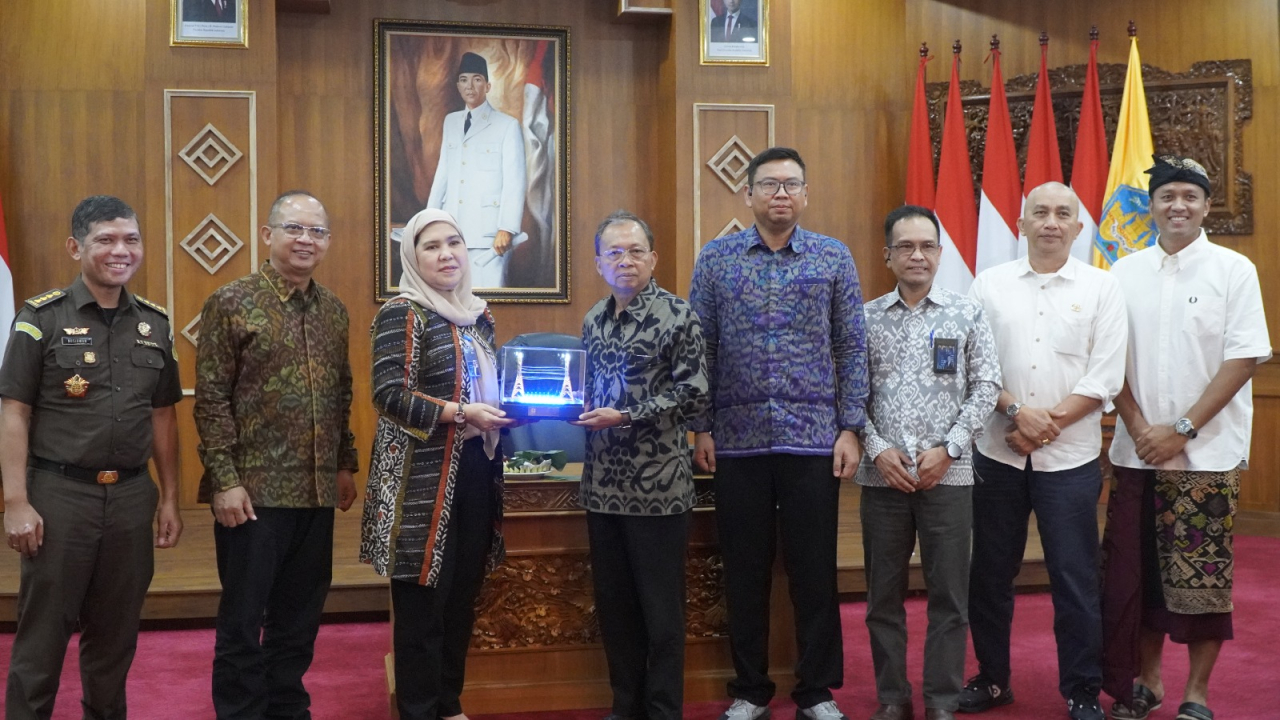 Jelang Peringatan Kemerdekaan Indonesia ke 80 PT PLN (Persero) UIP JBTB Lakukan Audiensi dengan Gubernur Bali Perkuat Sinergi untuk Pembangunan Infrastruktur Ketenagalistrikan