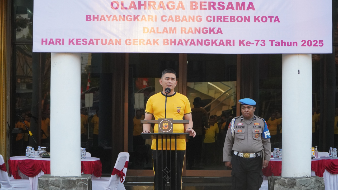 Olahraga Bersama Bhayangkari Cabang Cirebon Kota Memperingati Hari Kesatuan Gerak Bhayangkari ke-73