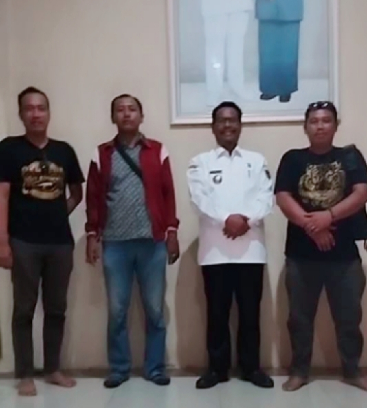 Ketua LSM Harimau DPC Rembang Silaturahmi ke Rumdin Bupati, Sampaikan Sejumlah Masukan Pembangunan